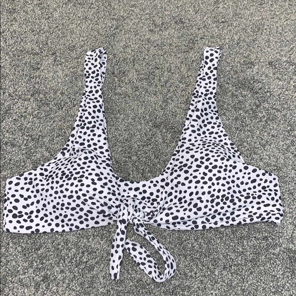 black and white polka dot bikini top